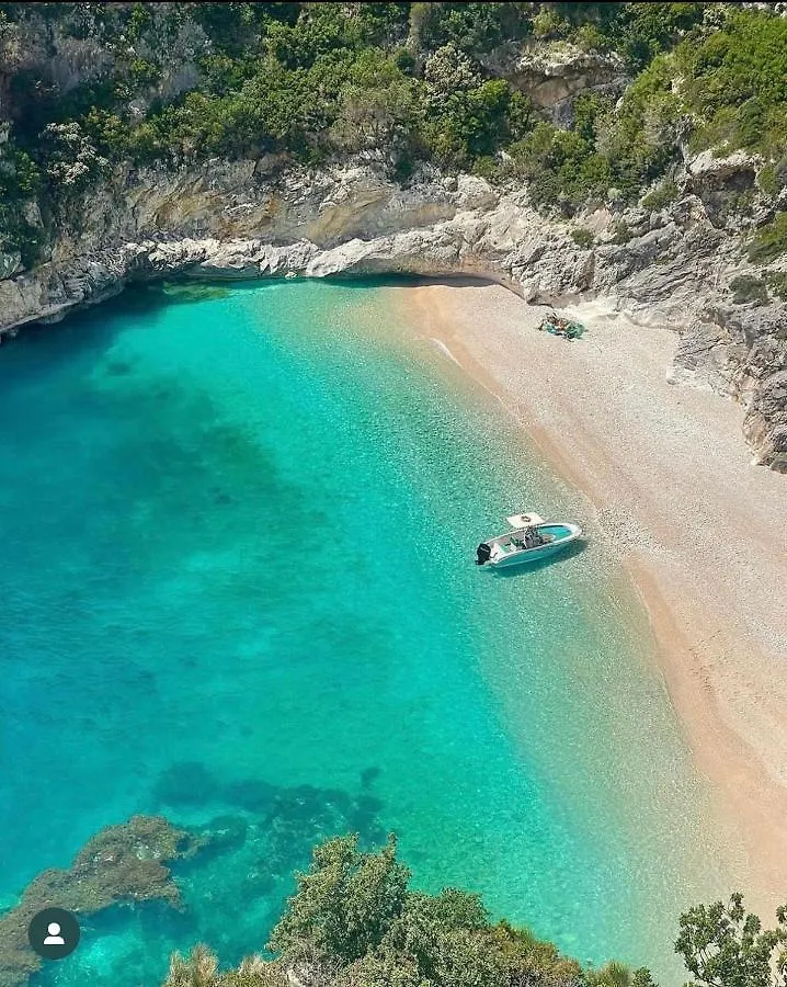 Merkel Apartments Vlorë